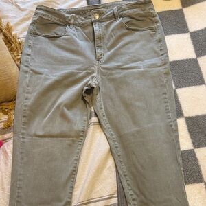 American Eagle Outfitters Women's light Olive Green Jeggings